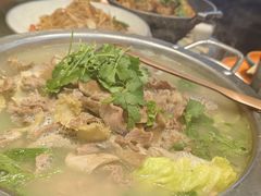 -川流不息·地道川菜·小龙虾(松东路店)