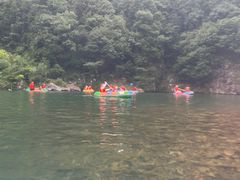 -安吉龙王山峡谷漂流