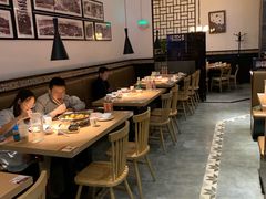 大堂-李子坝梁山鸡(北碚万达五鸡哥店)