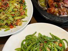 -东口码头·烧鸽子·鱼头泡饼·地方菜(金鹰悦城店)