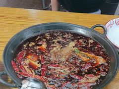 -馋虫重庆火锅(玉林南街店)