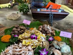 -老滇山寨•云南特色菜•地方菜•民族风情歌舞表演(金碧店)