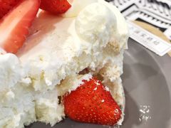 草莓-小涵家蛋糕·咖啡(金山湖花园店)