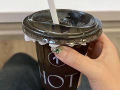 -HOT CRUSH趁热集合·现烤面包(环球港店)