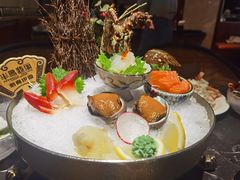 -半岛翡丽海鲜自助餐厅(观风亭店)