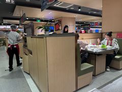 -海底捞火锅(宝龙广场夜宵主题店)