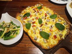 火焰烤饼水果风味-1886德国汽车餐厅(外滩十六铺码头店)