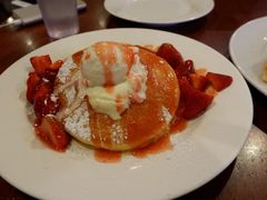 草莓pancake-Pancakes on the rocks(Darling Harbour)