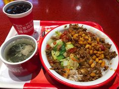 小炒黄牛肉饭-猪角·闽南猪脚饭(上梅林店)
