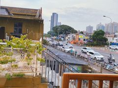 -泰洛雅海鲜火锅餐厅