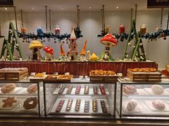 -三亚湾海居铂尔曼度假酒店