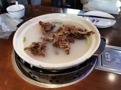 -亿诣蝎府炸酱面羊蝎子火锅(酷车小镇店)