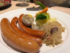 -LENBACH兰巴赫西餐啤酒坊(大连东港店)