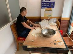 -东北四季饺子王(华山路店)