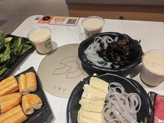 -呷哺呷哺 黄金牧场 (中发百旺店)