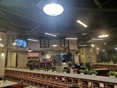 -憨铁匠老火锅(龙岗万科里店)