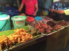 -周日夜市