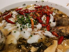 -姚姚酸菜鱼·金戈戈香港豉油鸡(喜荟城联名店)