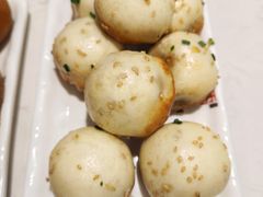 招牌鲜肉生煎-常盛香生煎·酸辣汤.无锡老字号玉兰饼(新生路店)