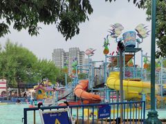 -欢乐水魔方水世界