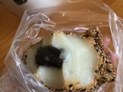 -白玉兰食品甜凤店(合生汇店)