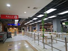入口处-家乐福(古北店)