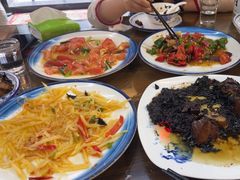 -缘来聚·徽菜名店(黄山宏村店)