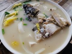 鱼头豆腐汤-阳江河堤老牌曾记美食