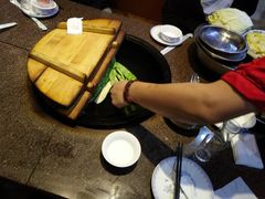 -老关东铁锅炖(哈西店)