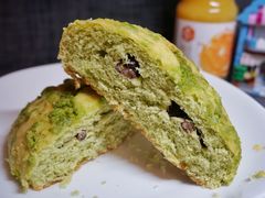 抹茶红豆面包-便利蜂(善缘街立方庭大厦店)