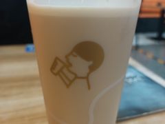 烤黑糖波波牛乳-喜茶(北京三里屯太古里店)