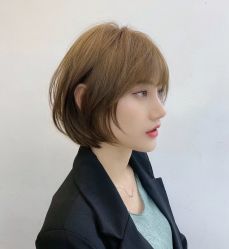 -BULB STUDIO 巴柏明星发型工作室