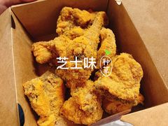炸鸡翅一半一半-富乐满韩国正宗炸鸡韩国料理(虹泉路店)