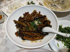 本帮响油鳝丝-光明邨大酒家(淮海路店)