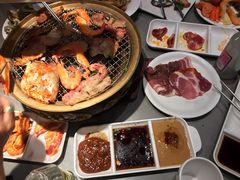 -山焱·炭火自助烤肉(周浦万达店)