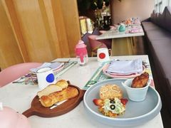 -水桶王国主题餐厅·聚会·生日派对·亲子活动·家庭套餐(亚龙湾希尔顿店)