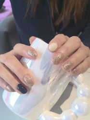 -丽心自助美甲美睫