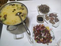 -第一驴.经典老菜.家常菜.火锅(友谊路店)