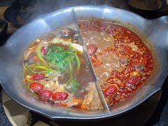 -湊湊火锅·茶憩(南京东路悦荟店)