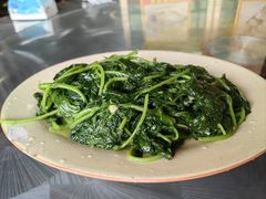 -盛得农家美食·无花果浸鸡·古法烧鸡·竹筒饭(白水寨森林海店)