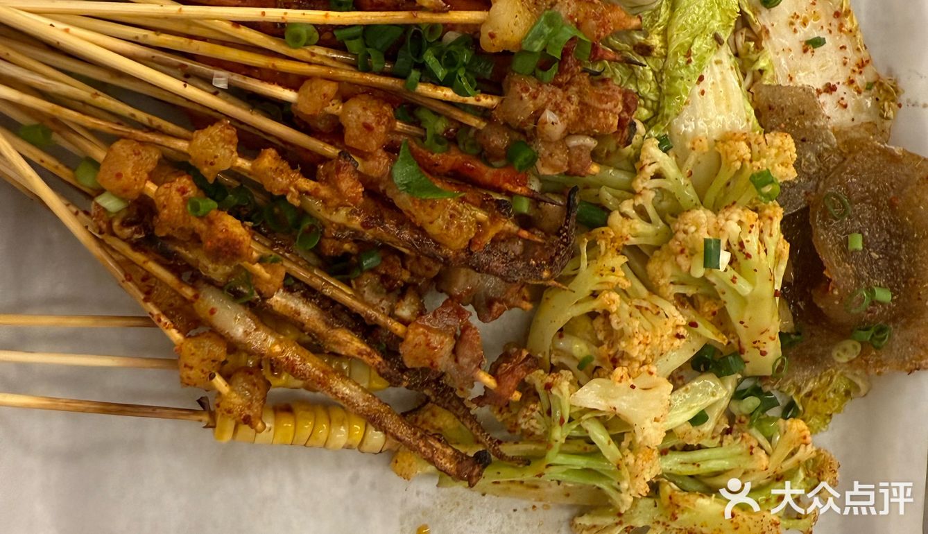 夜宵时间烧烤大餐必须满足