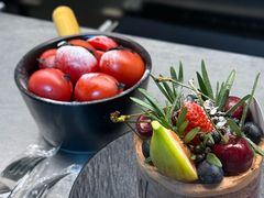 -W COLLECTIVE  DESSERT SHOP