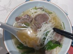 -美奈小馆·越南料理(中航城君尚购物中心店)