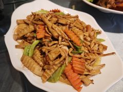 -迎宾大酒店(东北大马路店)