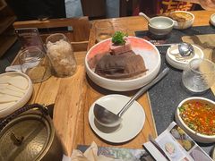 -巴奴毛肚火锅(六天地店)