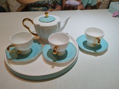 -燕庭·纯燕窝·甜品下午茶(南京西路店)