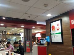 大堂-麦当劳(花城大道华穗路店)
