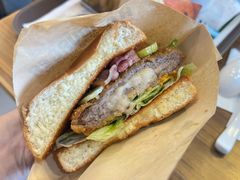 安格斯牛肉堡-魏家凉皮(郭杜十字店)