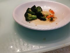 -西安唐隆国际酒店(大雁塔大唐不夜城店)