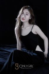 -onlygirl摄影美学馆高端定制(江滩店)